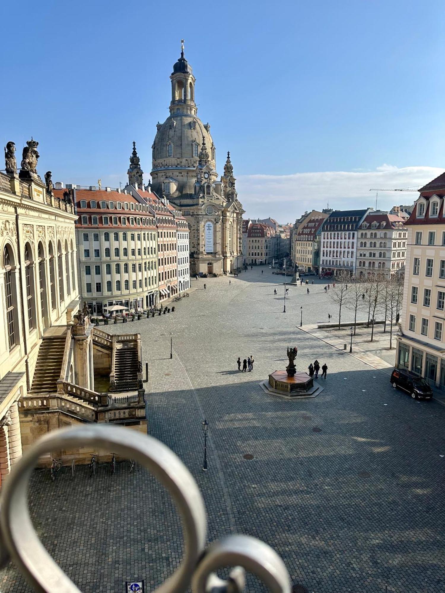 Appartement Luxus Mit Einmaligem Blick Auf Frauenkirche *